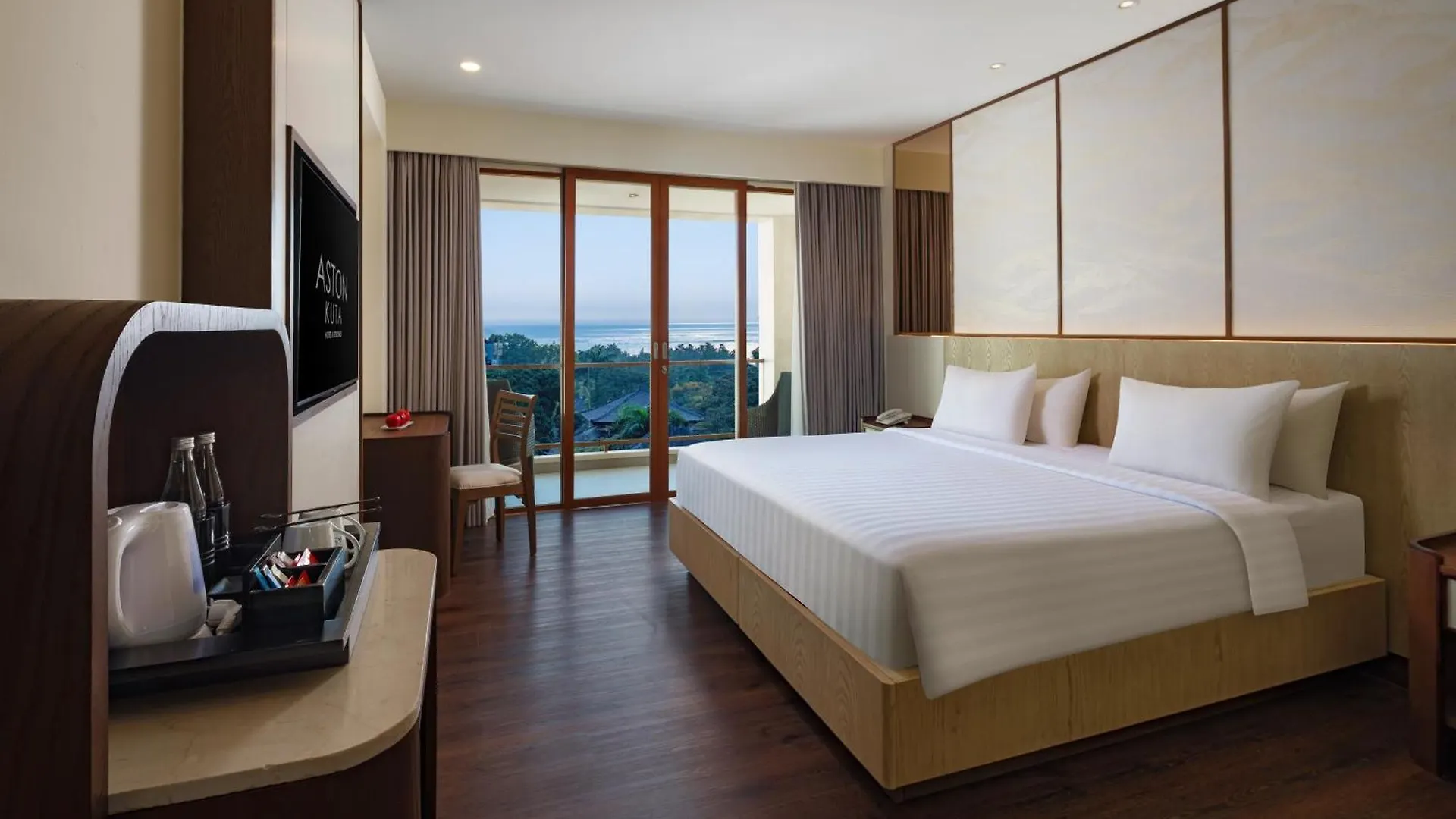 Aston Kuta Hotel And Residence 4*, קוטה לומבוק