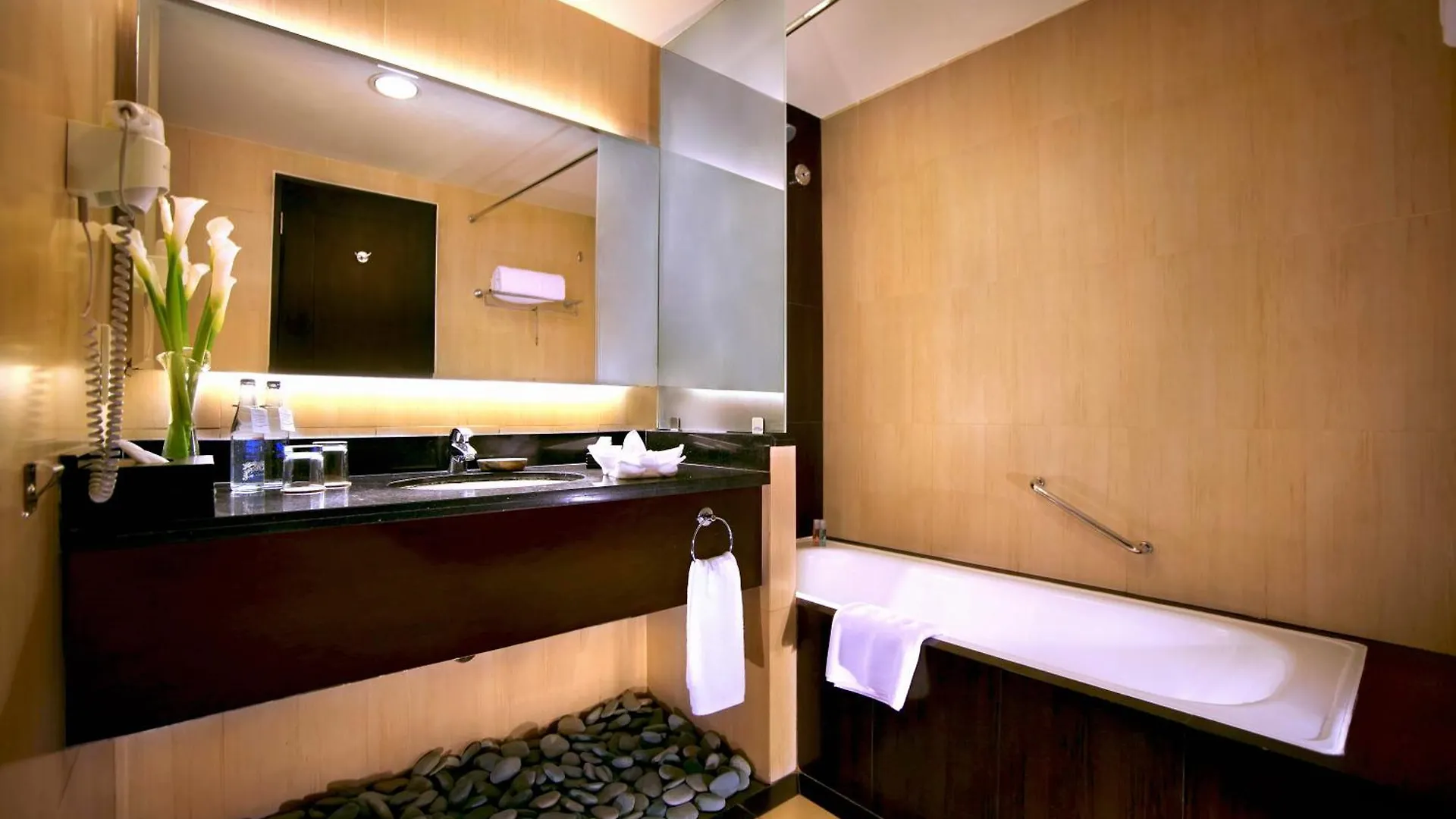 Aston Kuta Hotel And Residence
