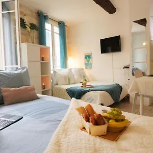 Apartment 25 M2 Centre