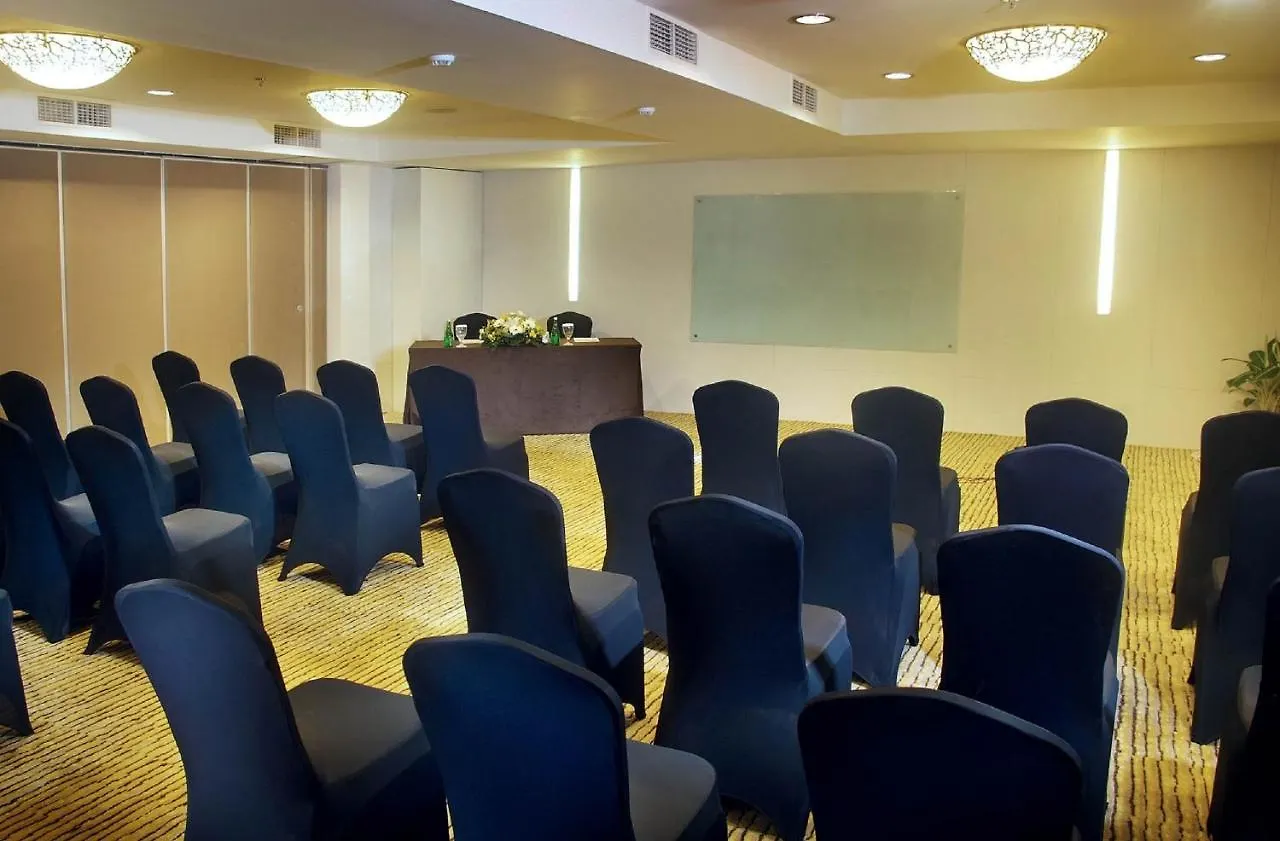 Aston Kuta Hotel And Residence